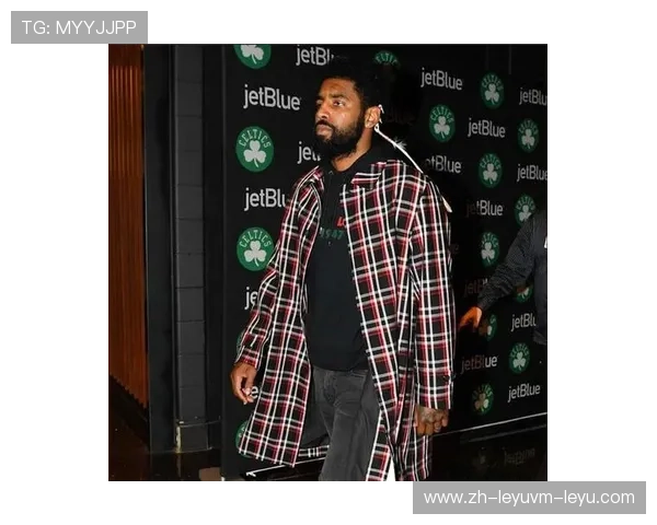 NBA秋衣穿搭推荐：球迷周边服饰与运动风格融合