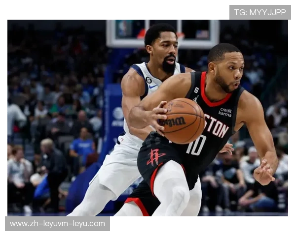 火箭队对达拉斯球队的比赛回顾有哪些精彩瞬间